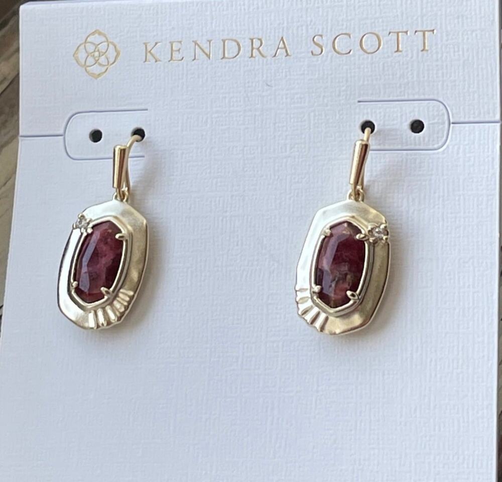 Kendra Scott Anna Maroon Veined Jade Drop Earrings